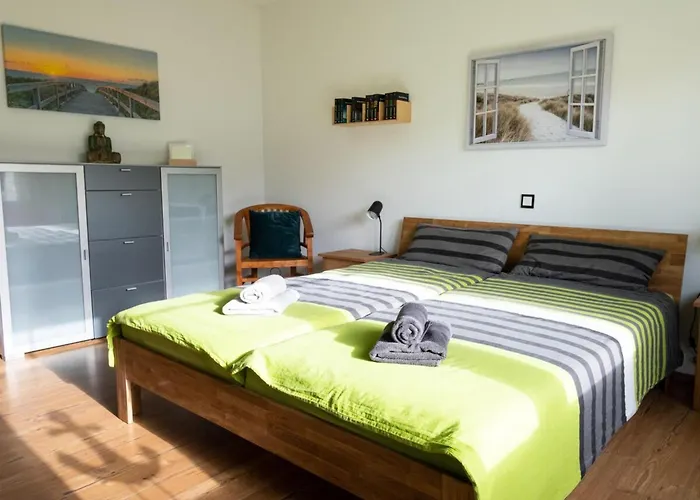 Ferienhaus Ostfriesland To Huus *